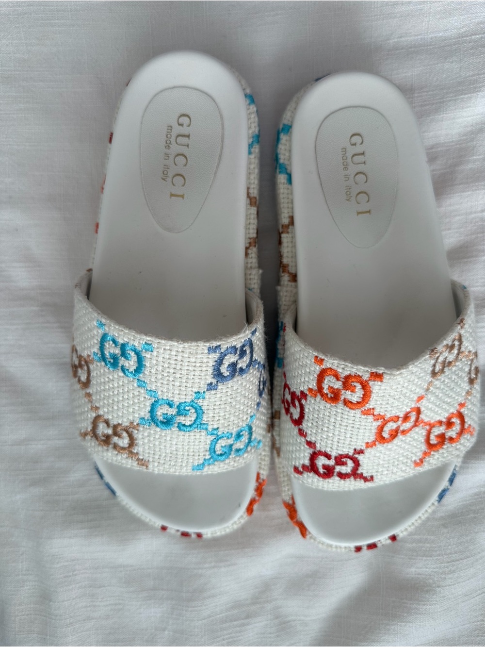 GG Summer rainbow monogram sandals